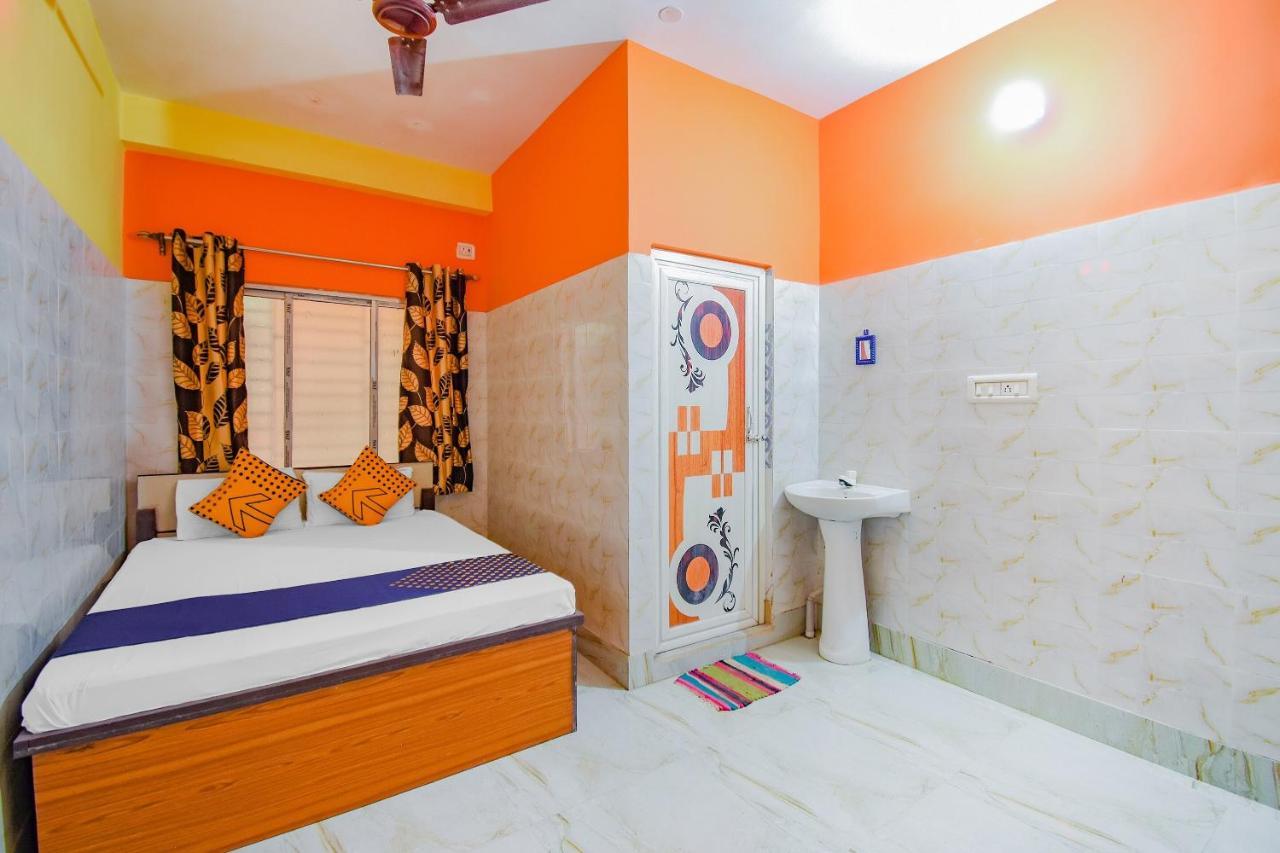 Oyo 74542-阿喇夫酒店 Jādabpur 外观 照片